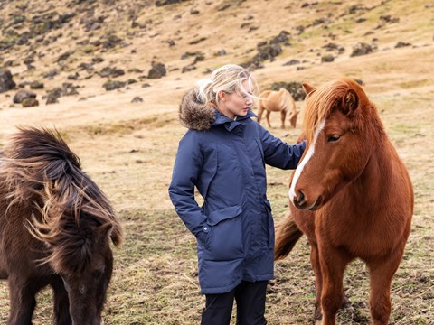 IcelandCover - Outdoor clothing rental in Reykjavik