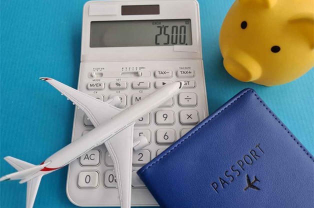 How Expensive Is Iceland Really? An Unhinged Look at Travel Costs