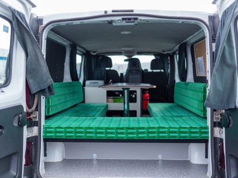 Camper B
